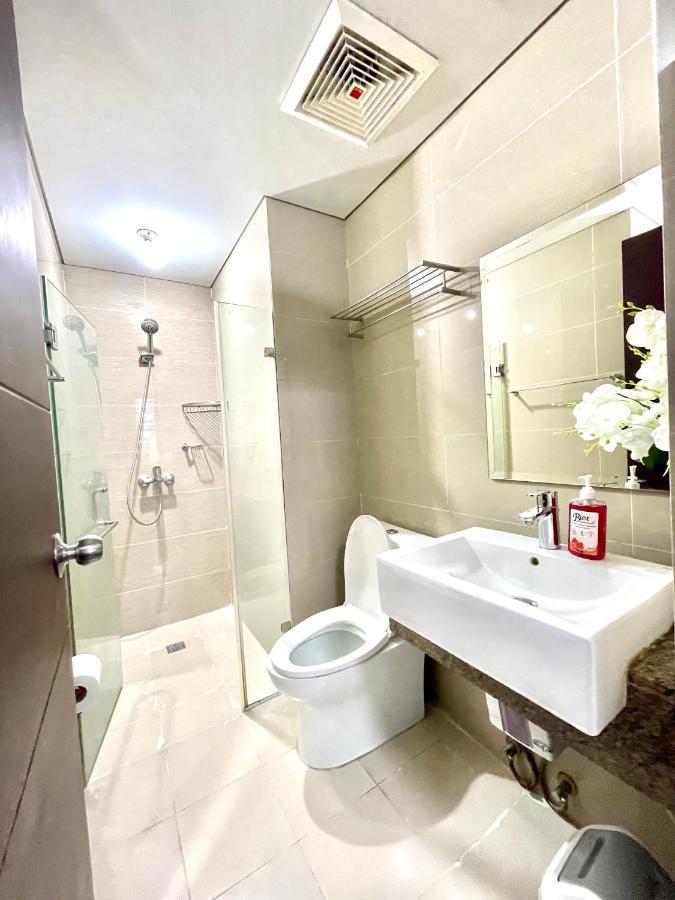 Two Palm Tree Villas Pasay Exteriör bild