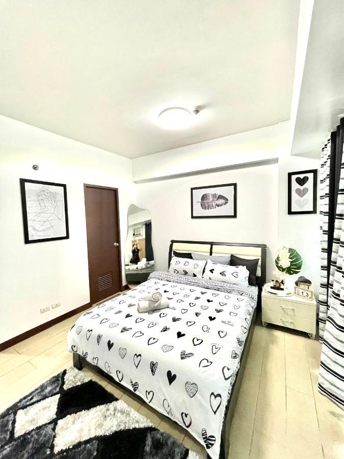 Two Palm Tree Villas Pasay Exteriör bild