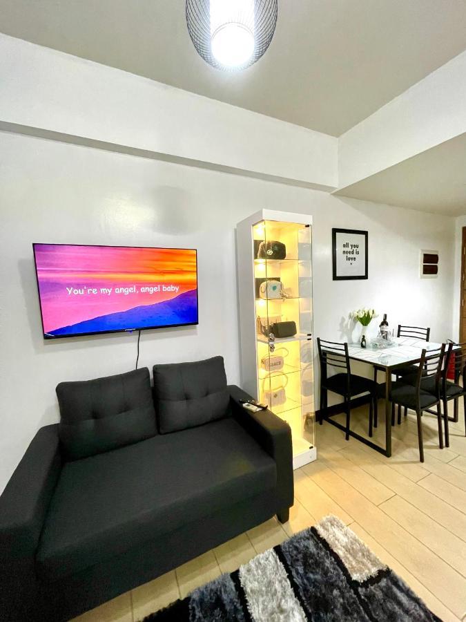 Two Palm Tree Villas Pasay Exteriör bild
