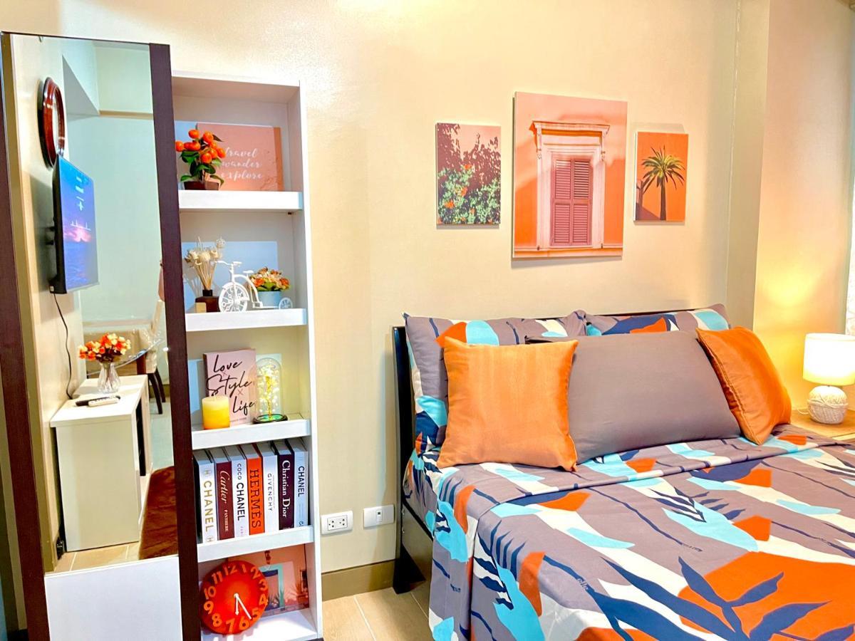 Two Palm Tree Villas Pasay Exteriör bild